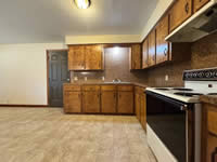 1505 N. Henry, Cuero, TX 77954