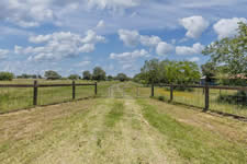 house for sale in Yorktown Texas