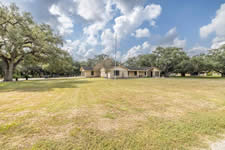 house for sale in Yorktown Texas