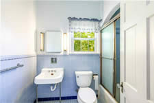 339 W Fifth St., Yorktown, TX 78164