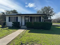 house for sale in Cuero Texas
