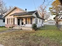 house for sale in Cuero Texas
