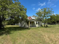 house for sale in Yorktown Texas