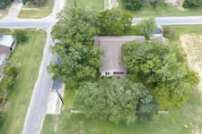 543 W. Seventh St., Yorktown, TX 78164