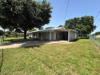 709 N. Leckie, Runge, TX 78151