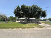 709 N. Leckie, Runge, TX 78151