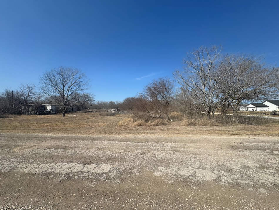 705 Sixth St., Nordheim, TX 78141