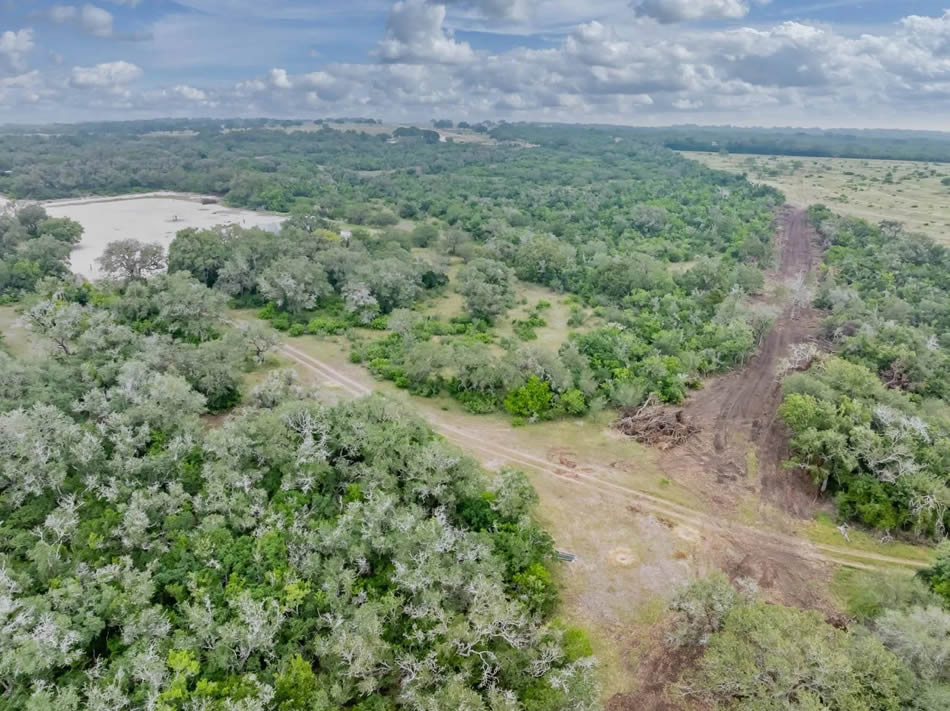 Weischwill Real Estate Hohn Rd, Nordheim, TX 78141